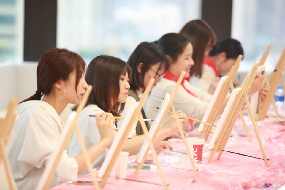 电通安吉斯六一节活动 gallery image 4